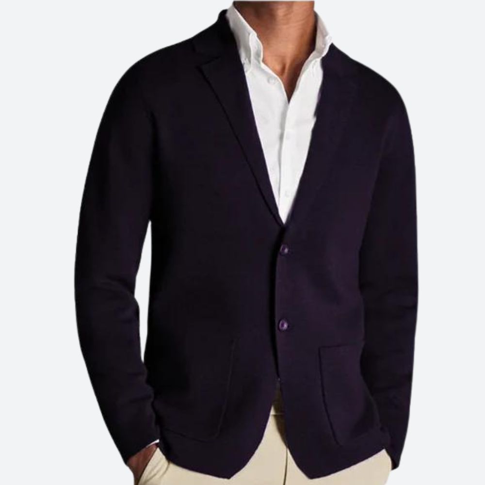 Men's knitted blazer with notched lapels, long sleeves and patch pockets
