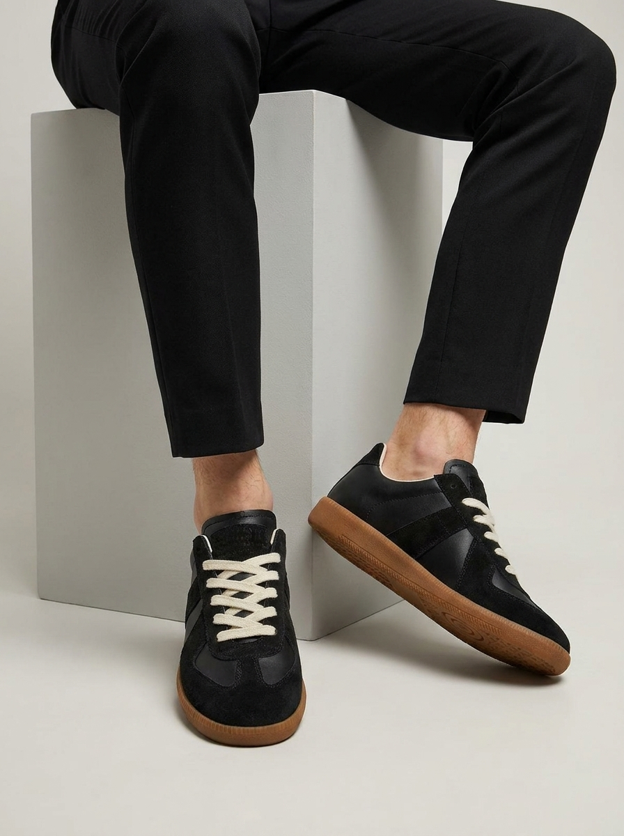 Men's retro panelled lace-up sneakers