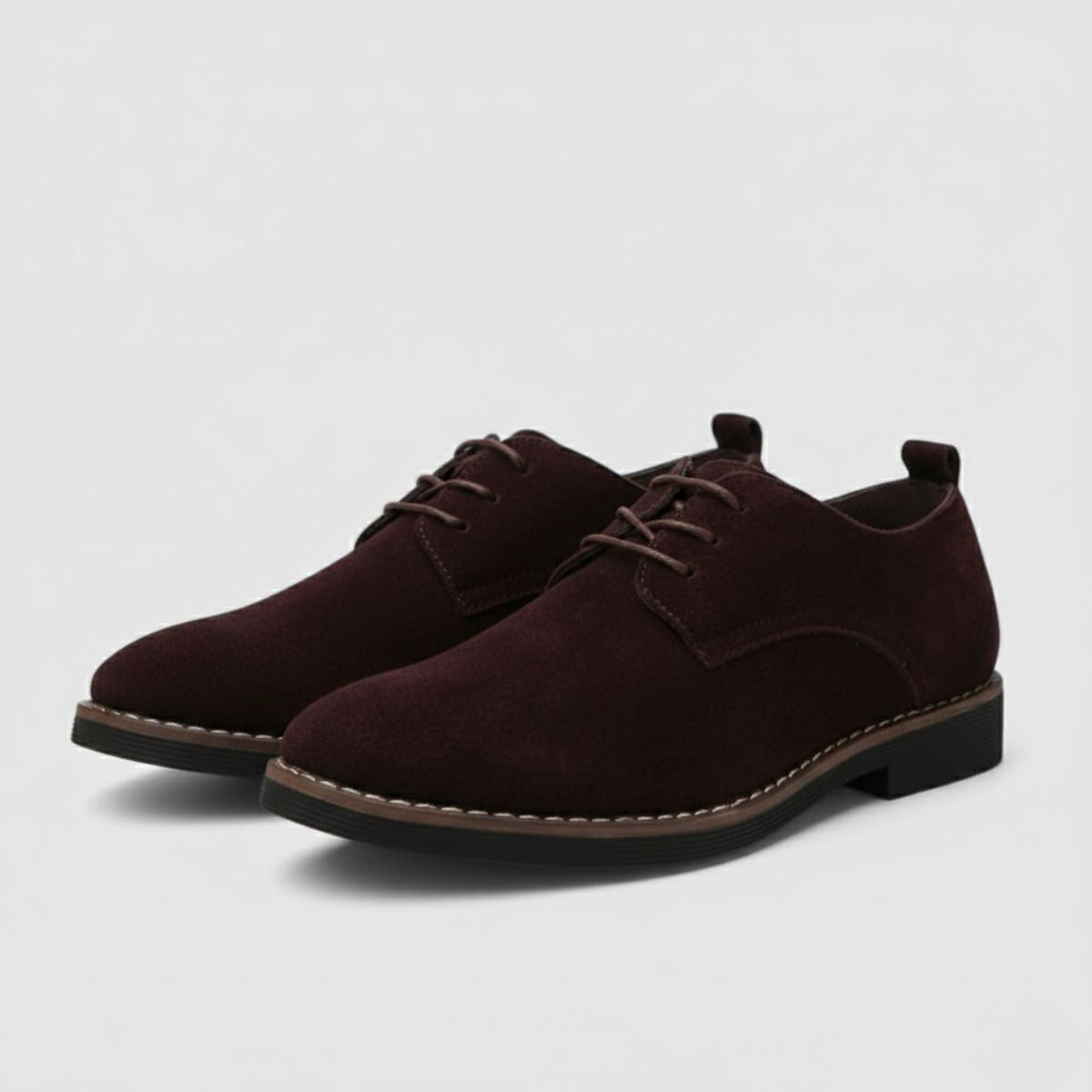 Men's lace-up derby shoes with rounded toes, low heels and stitched panel detailing