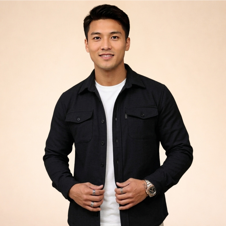 Men's long-sleeve utility shacket with shirt collar and buttoned chest pockets
