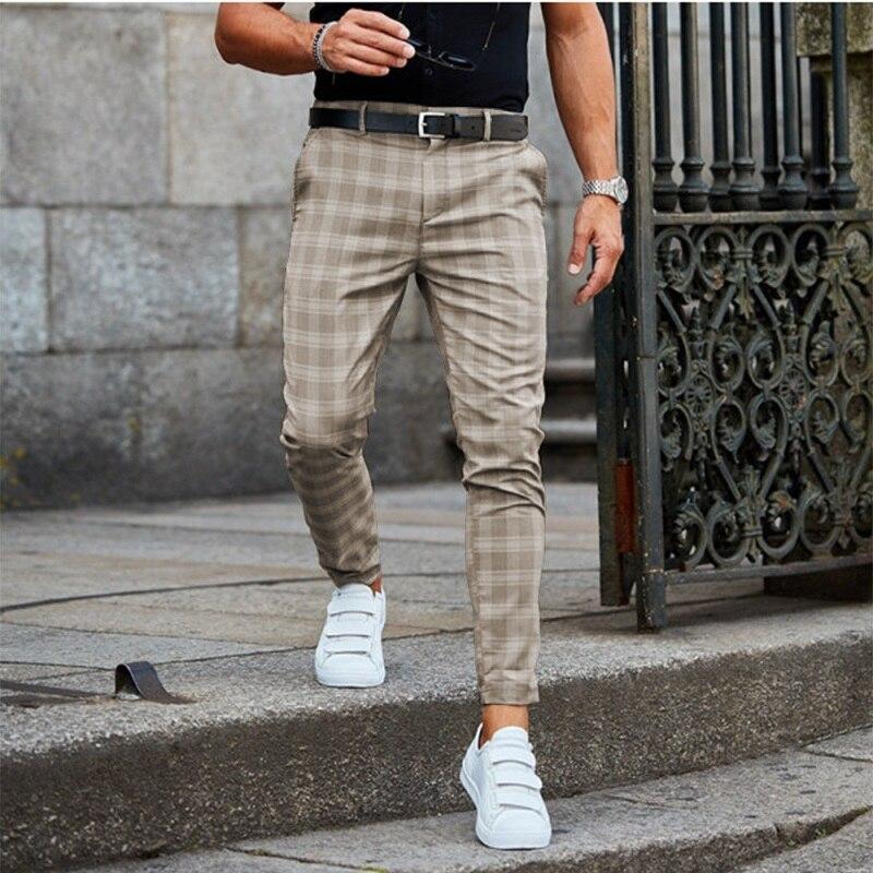 Men's slim fit check chino pants in dark plaid, cropped at ankle