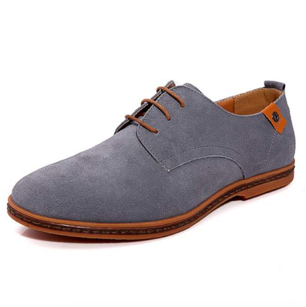 Men's textured lace-up derby shoe with low heel