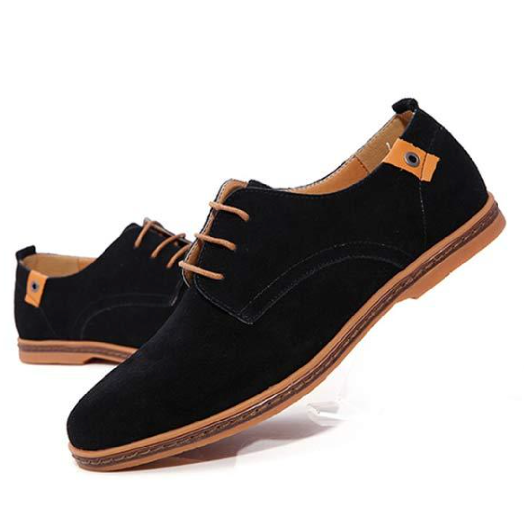 Men's textured lace-up derby shoe with low heel