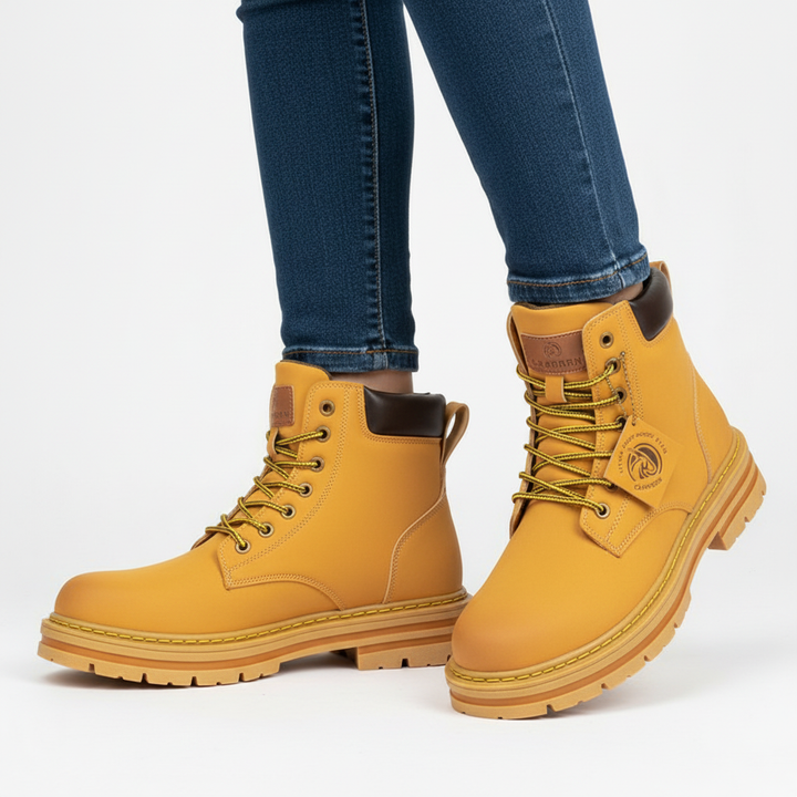 Men's lace-up ankle boots with rugged sole
