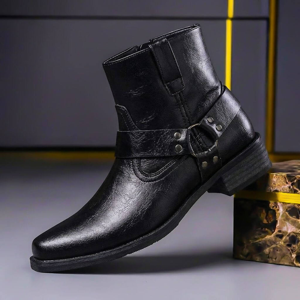 Men's vintage ankle boots with buckle straps and low heel