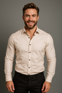 Men's Tailored Shirt, Slim Fit Lightweight Button-Up Shirt for Office & Smart Casual Wear