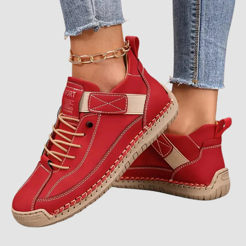 High top sneakers with laces, upper strap and contrast sole