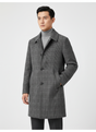 Men's plaid trench coat with button front, lapel collar and side pockets
