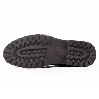 Men's lace-up ankle boots with round toes, panelled uppers and lugged soles