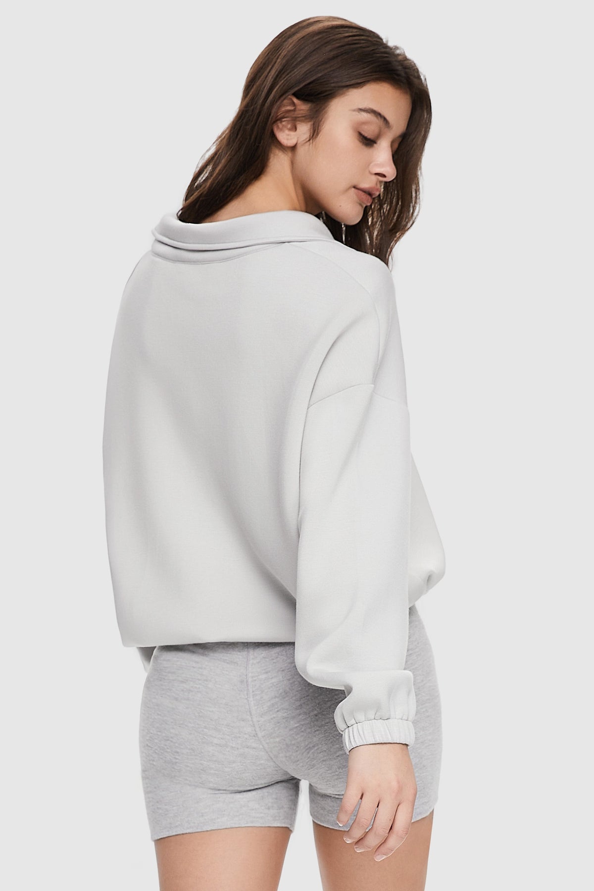 Cropped sweatshirt with full zip front
