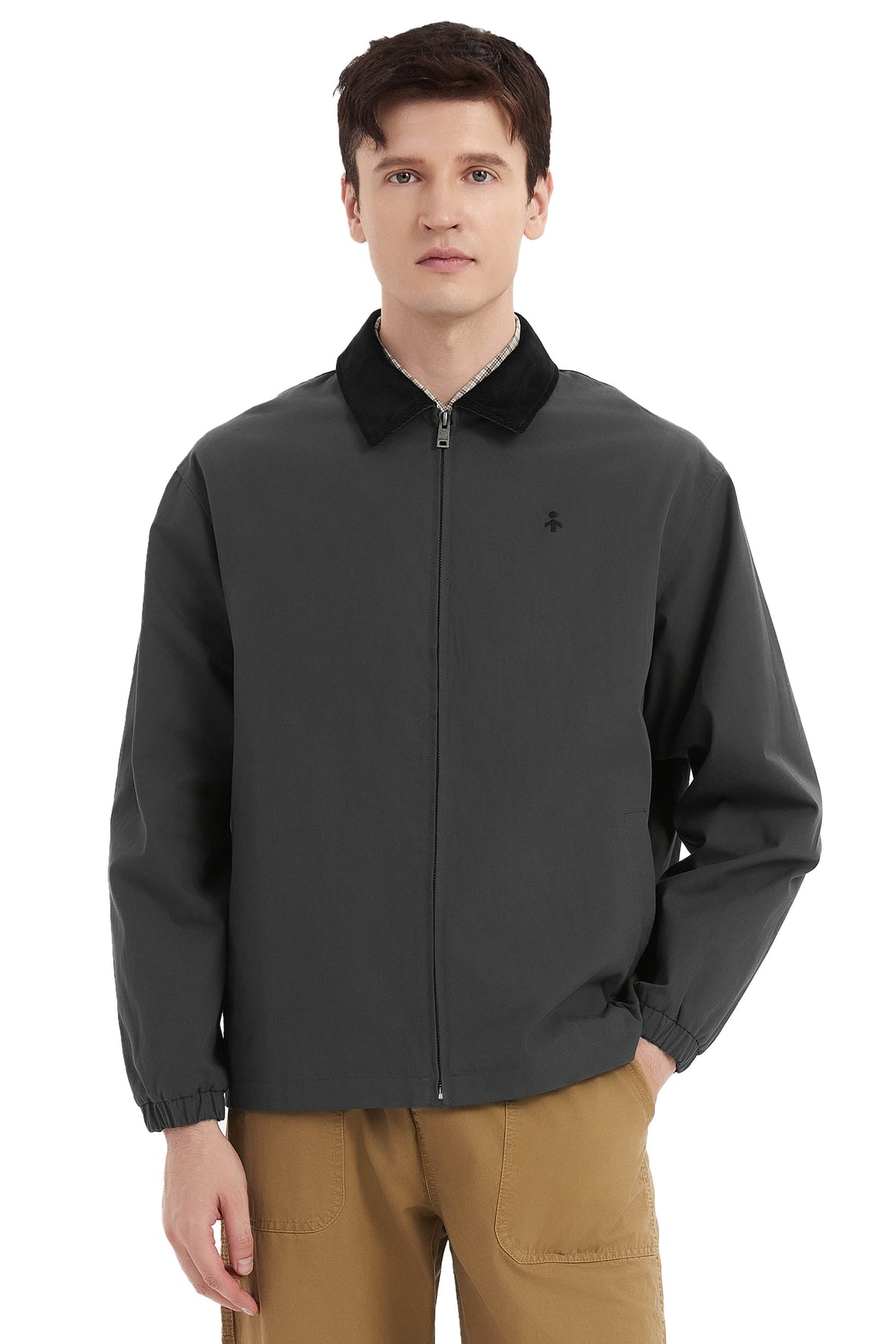 Men's collared windbreaker jacket with zip front and elasticated cuffs