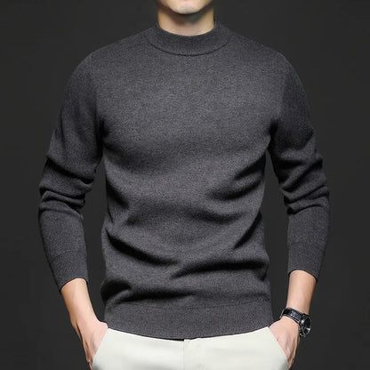 Men's plain mock-neck sweater with ribbed trims