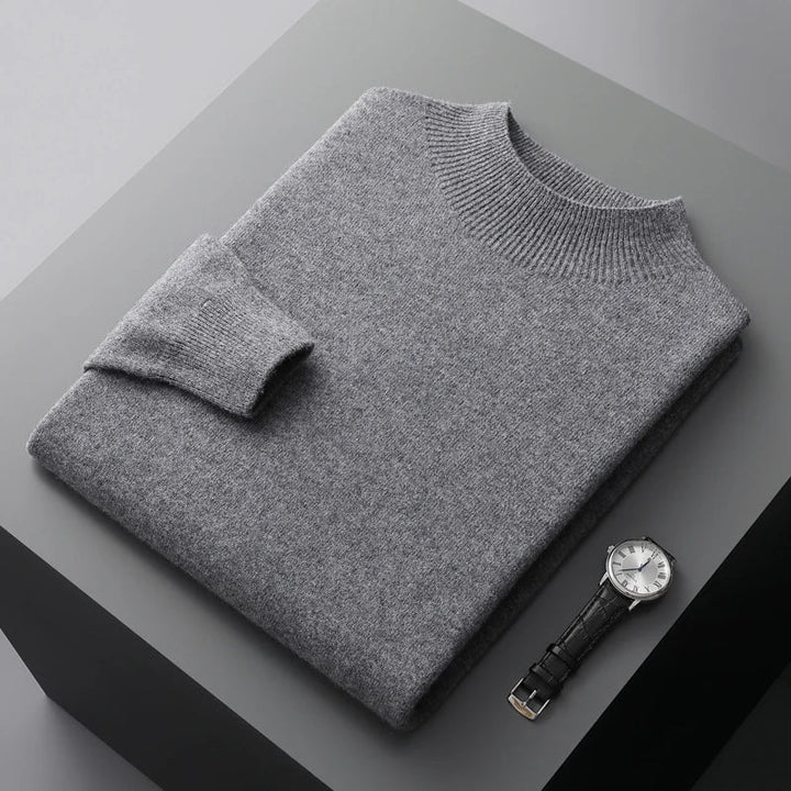 Men's plain crew neck knit sweater with ribbed trim