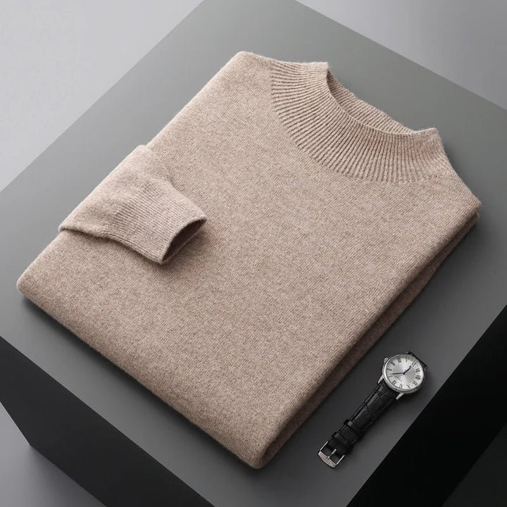 Men's plain crew neck knit sweater with ribbed trim