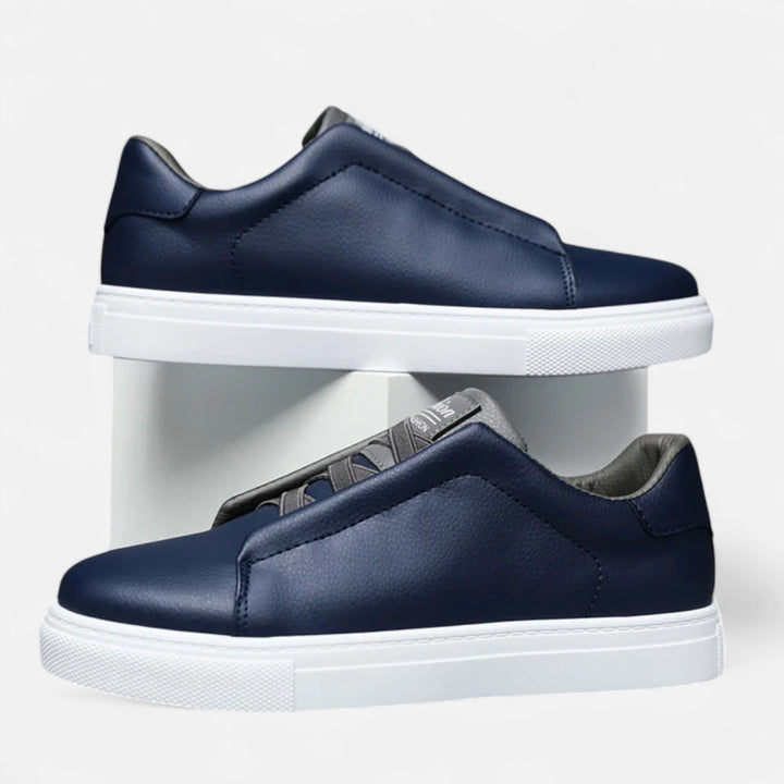 Men's panelled slip-on trainers with rounded toes and flat soles
