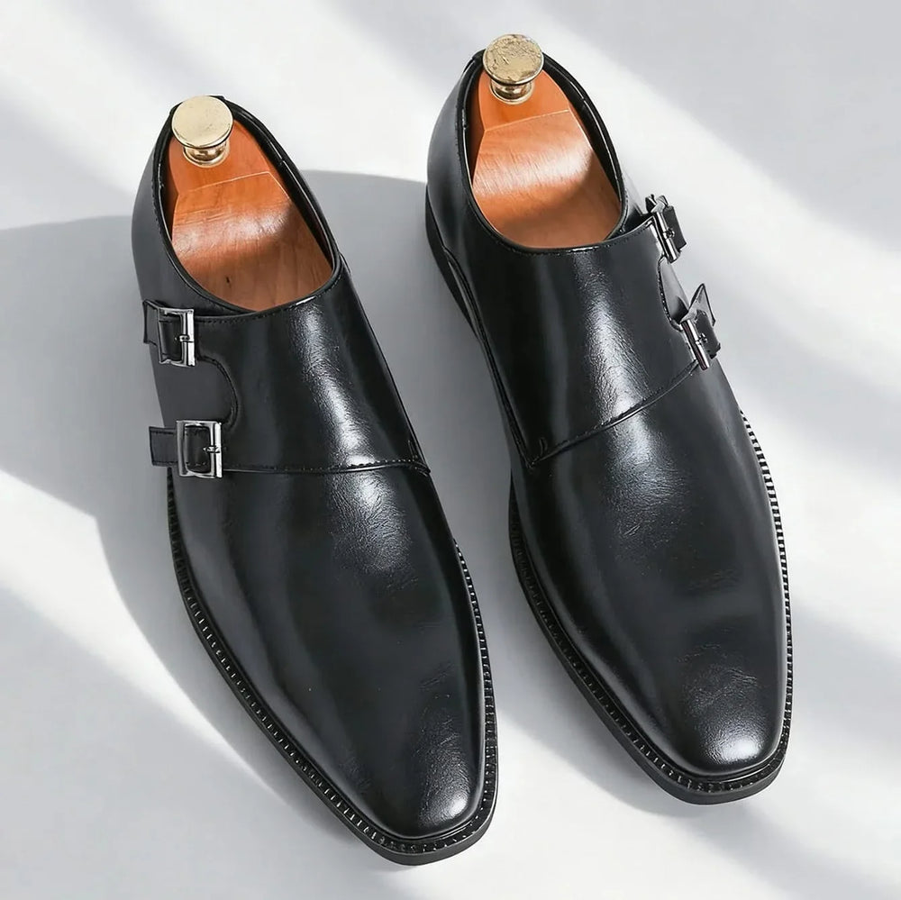Monk strap loafers with buckle fastening