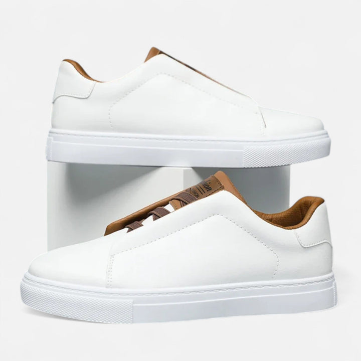 Men's panelled slip-on trainers with rounded toes and flat soles