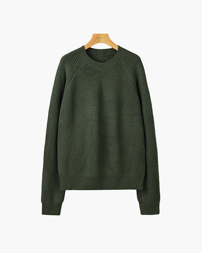 Men's ribbed crew neck sweater with long sleeves