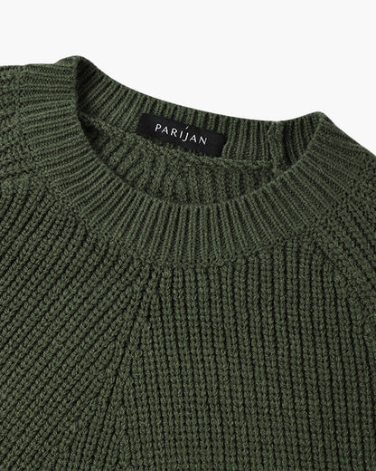 Men's ribbed crew neck sweater with long sleeves