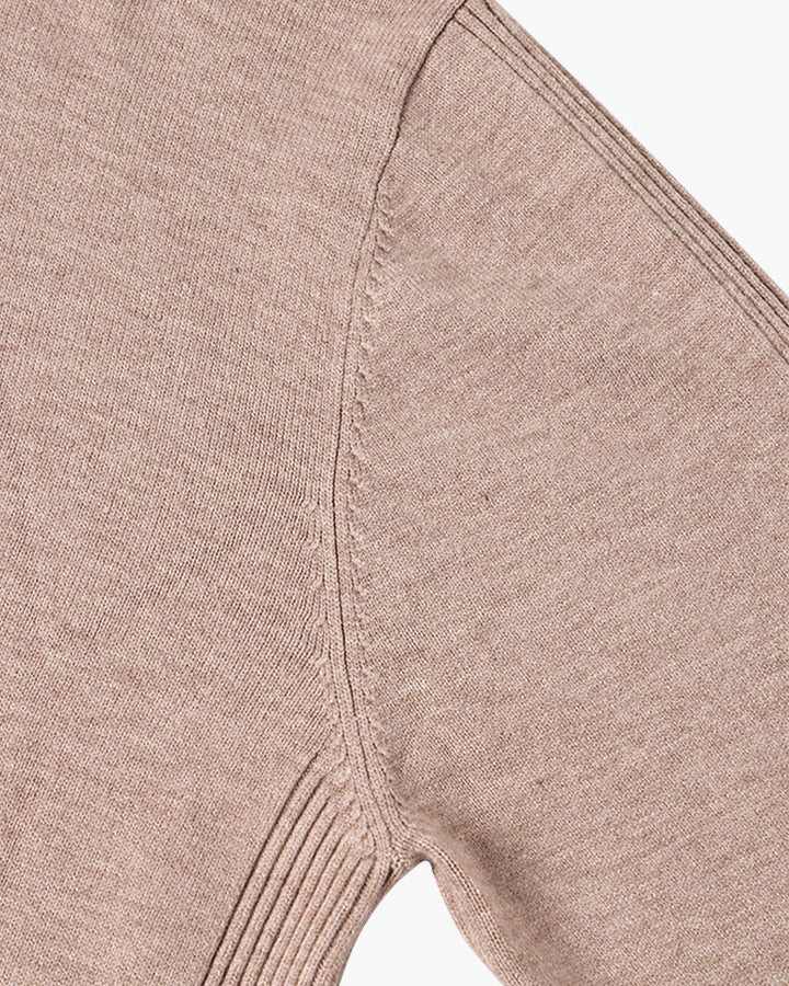 Men's slim-fit ribbed turtleneck sweater with long sleeves