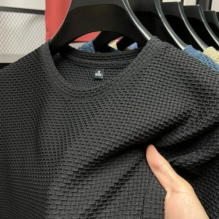 Men's Textured Crew Neck T-Shirt, Lightweight Cotton Casual Everyday Top with Modern Fit