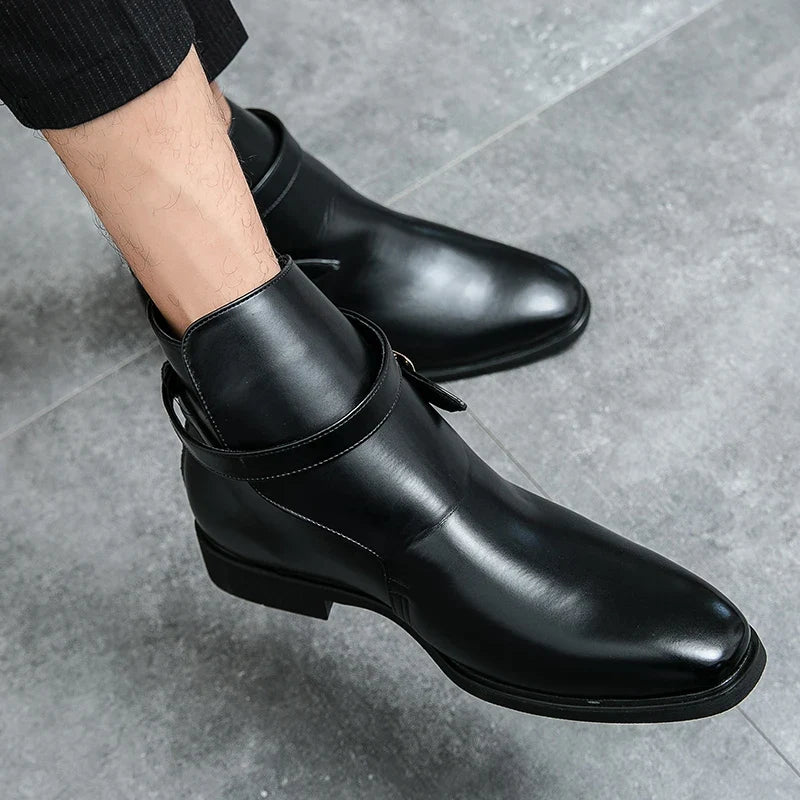 Men's polished ankle boots with side buckle strap