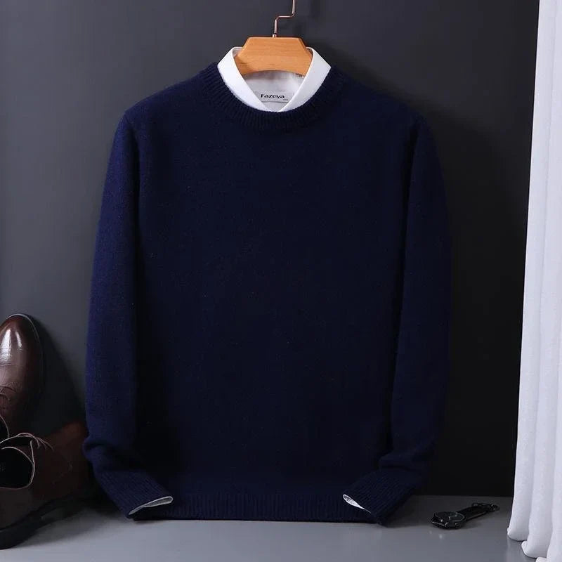 Men's plain crew neck sweater with long sleeves