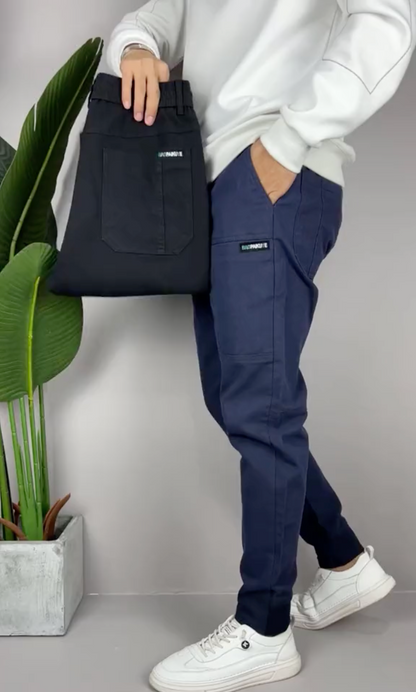 Unisex tapered cargo trousers with front, side and rear pockets