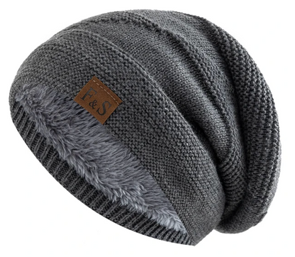 Textured knit men's slouch beanie with a visible furry lining