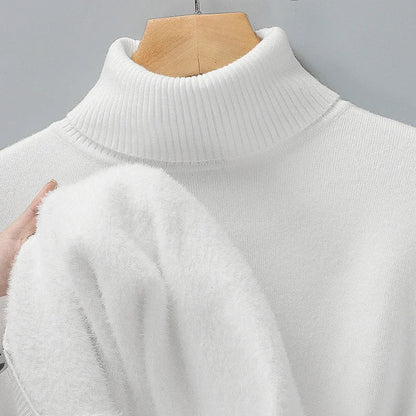 Plain turtleneck jumper with long sleeves