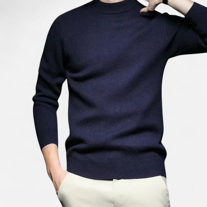 Men's crew neck knit sweater with ribbed collar and hem