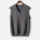 Men's sleeveless V-neck knitted jumper with ribbed trims