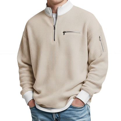 Men's textured half-zip jumper with stand collar and zipped pockets