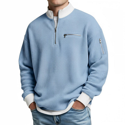 Men's textured half-zip jumper with stand collar and zipped pockets