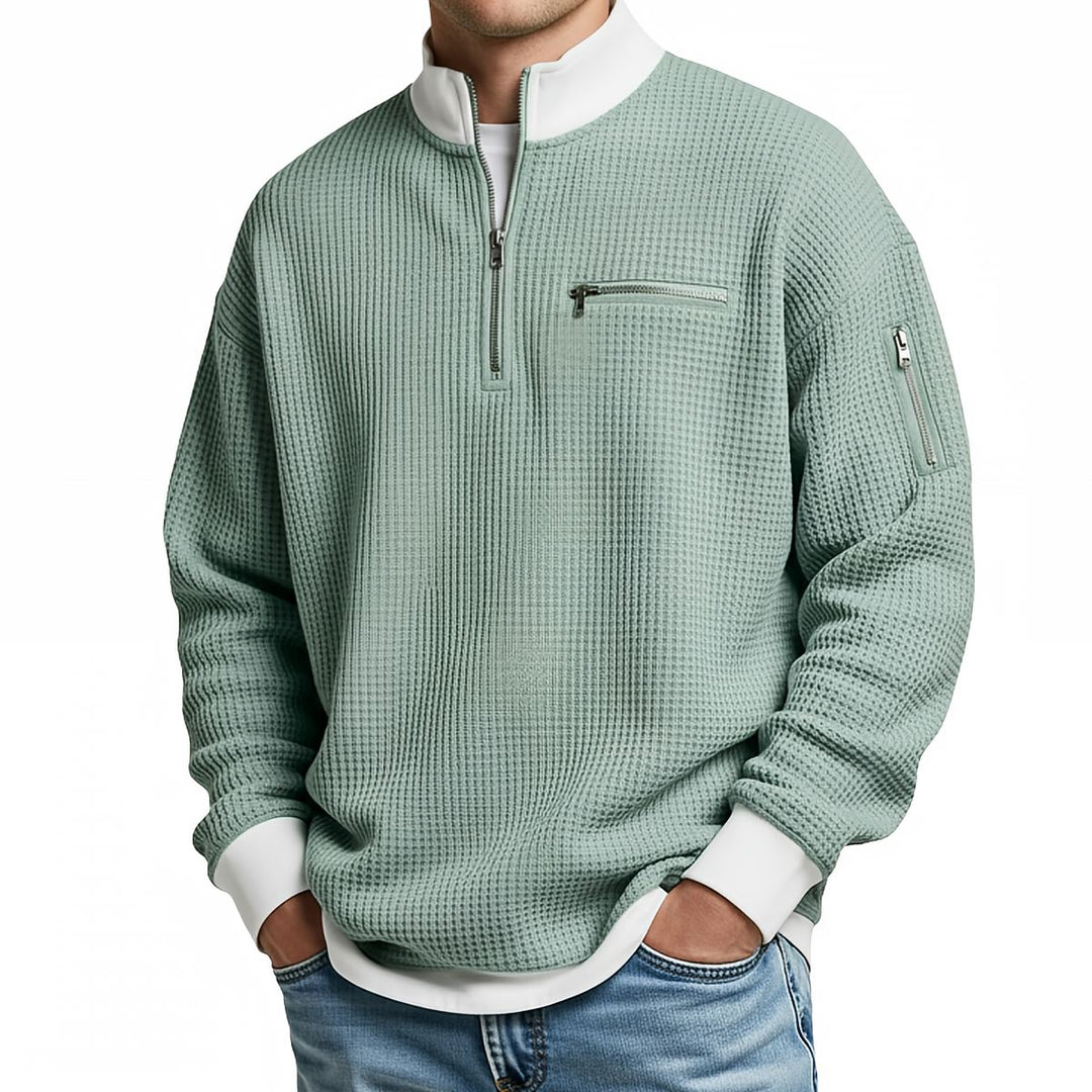 Men's textured half-zip jumper with stand collar and zipped pockets