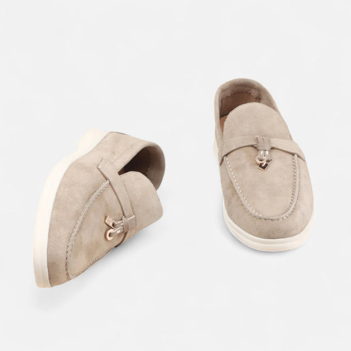 Men's casual moccasin loafers with flat soles