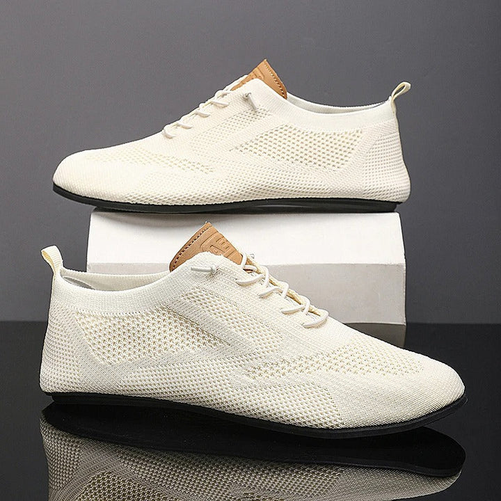 Mesh knit slip-on shoes with round toe