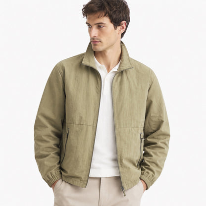 Men's plain windbreaker jacket with stand collar, long sleeves and zipped pockets