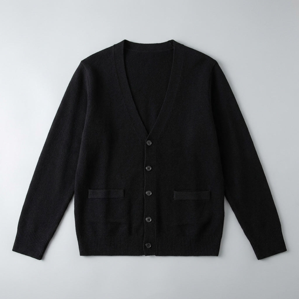 Men's V-neck button cardigan with long sleeves, ribbed trims and front pockets
