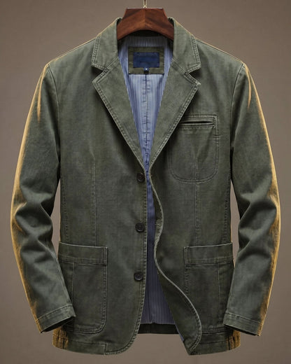 Washed blazer with notched lapels, button front, long sleeves and patch pockets