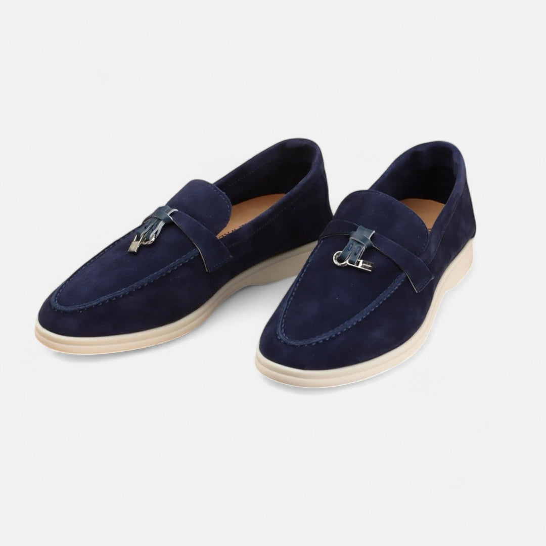 Men's casual moccasin loafers with flat soles