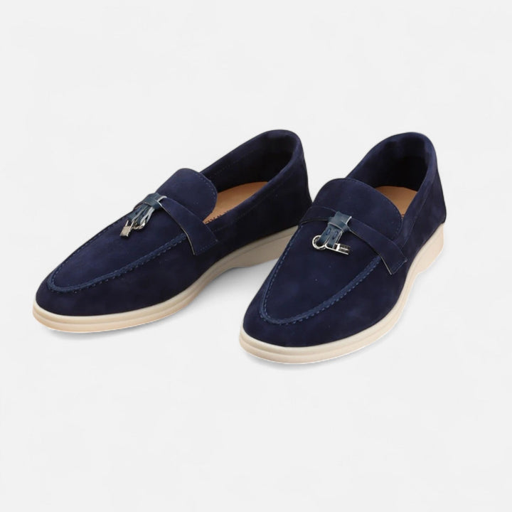 Men's casual moccasin loafers with flat soles