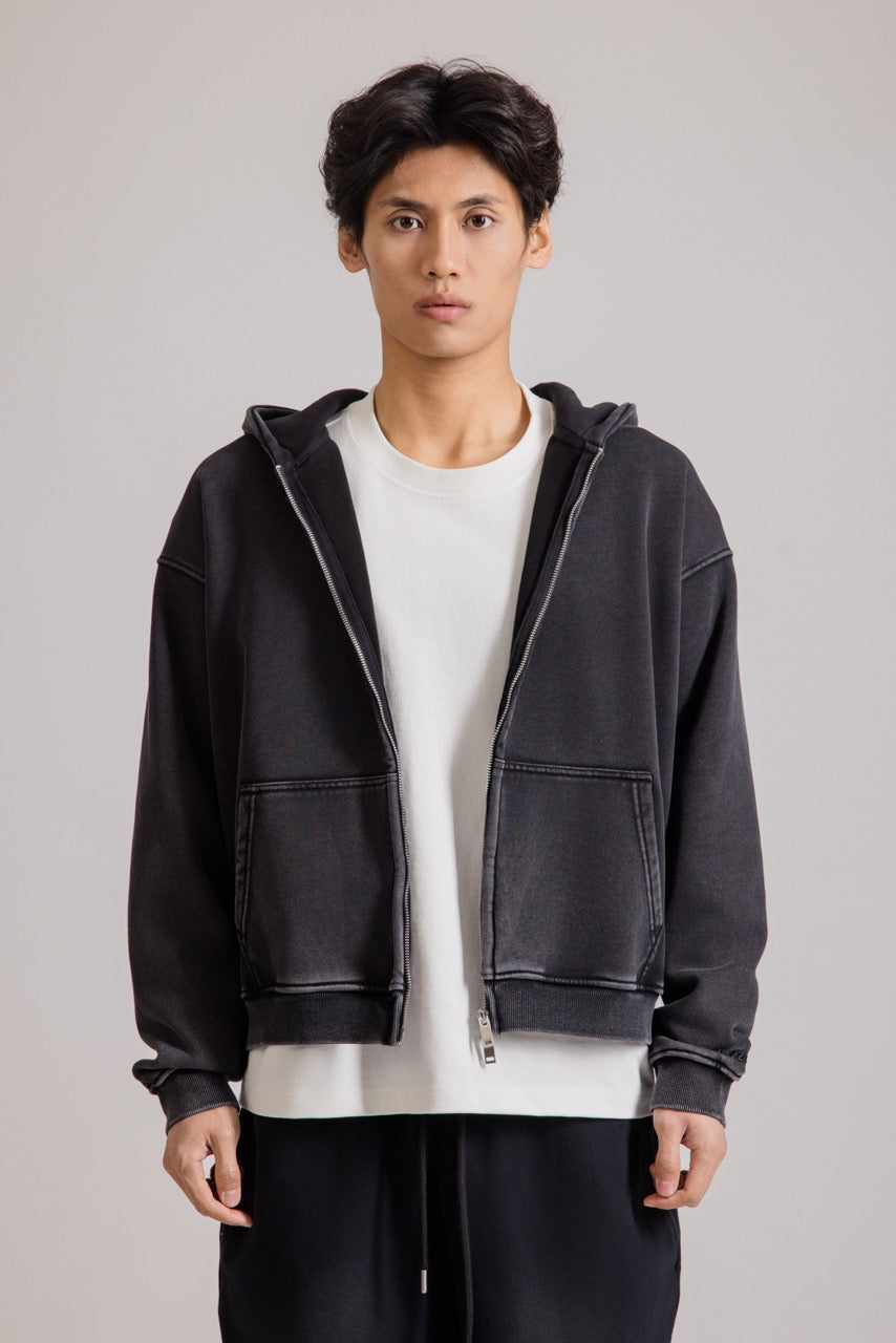 Linden zip jacket with a casual outerwear cut