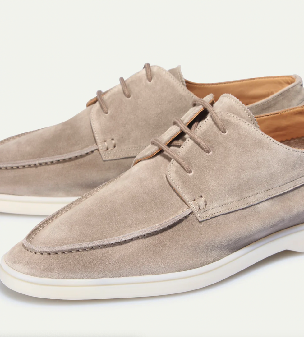 Men's moc toe derby shoes