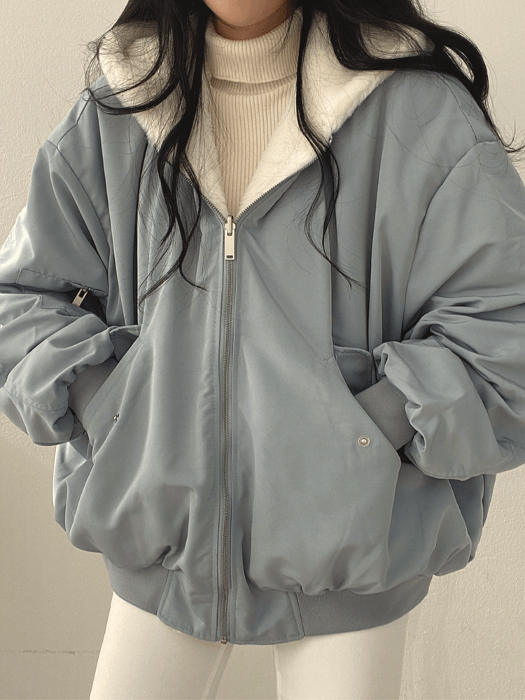 Reversible jacket with warm lining and long sleeves
