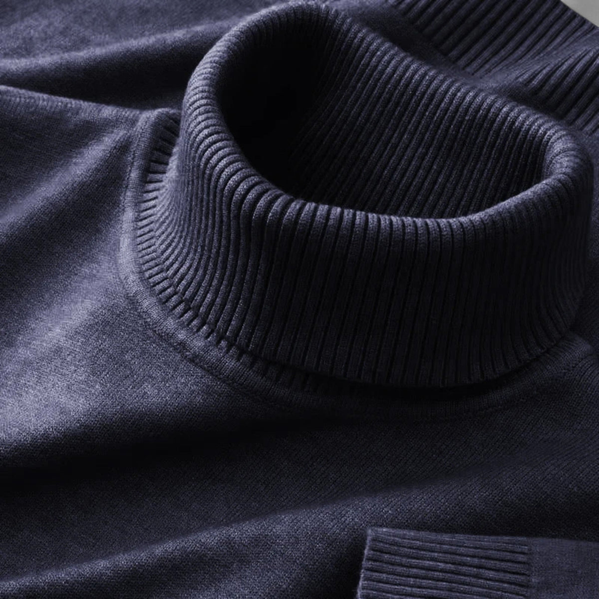 Men's ribbed turtleneck sweater with long sleeves and ribbed trims