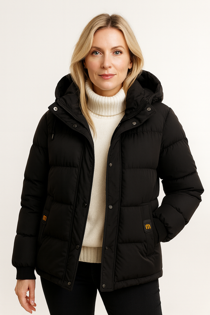 Quilted hooded puffer jacket with ribbed cuffs and front pockets