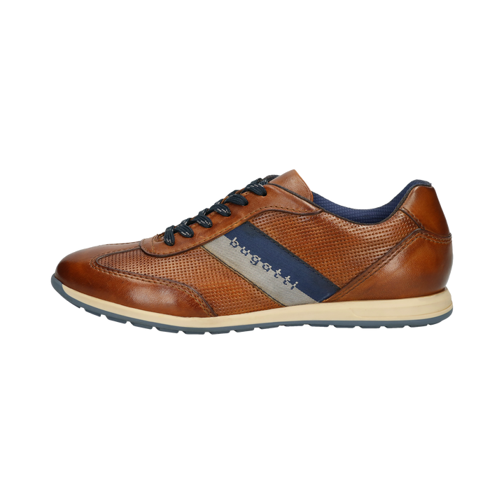 Men's brown lace-up trainers with navy side panel and cream sole
