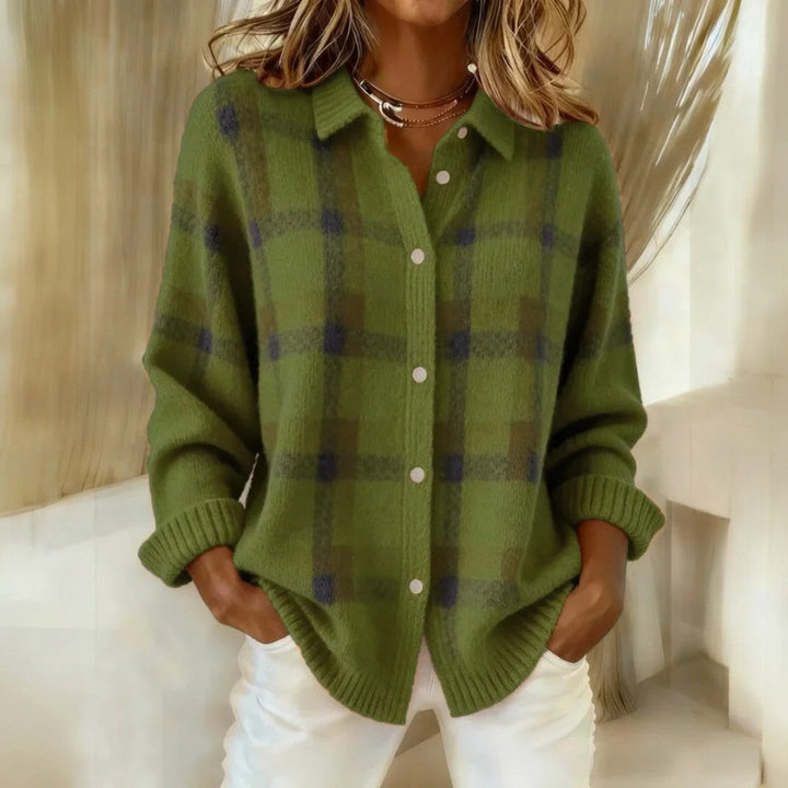 Striped knit sweater with crew neckline and long sleeves