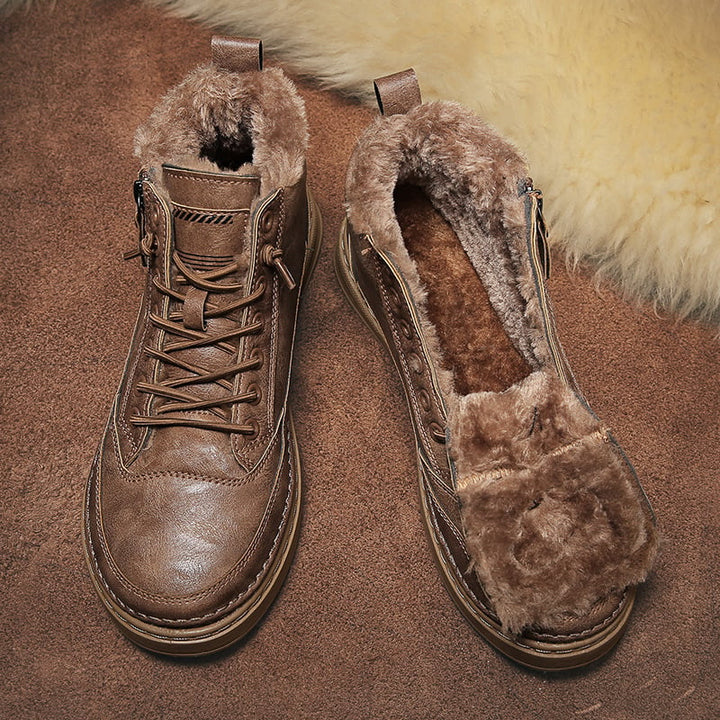 Men's lace-up ankle boots with faux-fur lining, side zip and flat soles